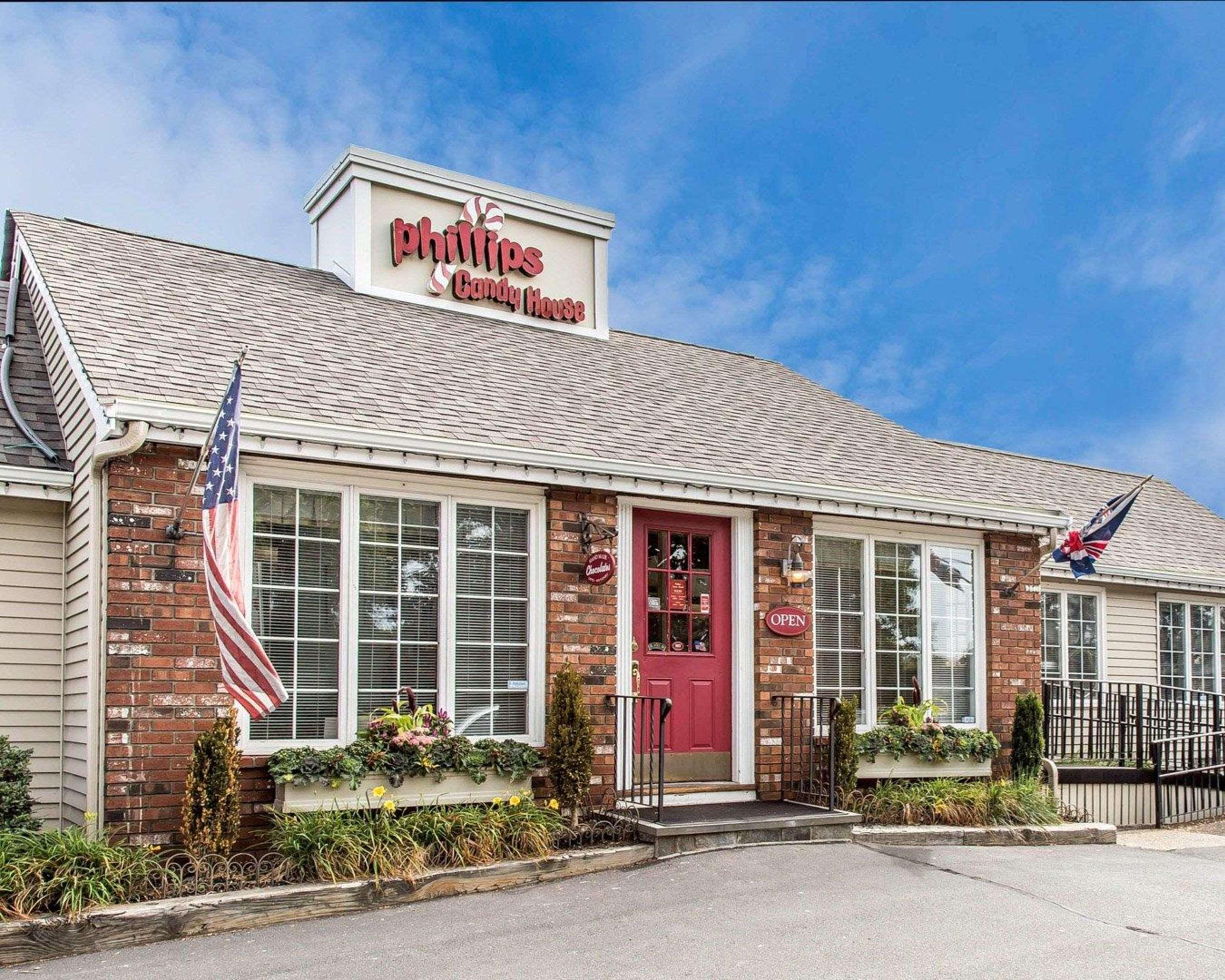 Comfort Inn Boston Exterior photo